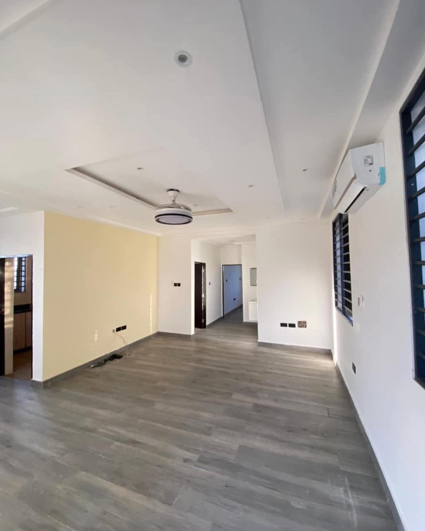 🏡 2 BEDROOM APARTMENT FOR RENT-image