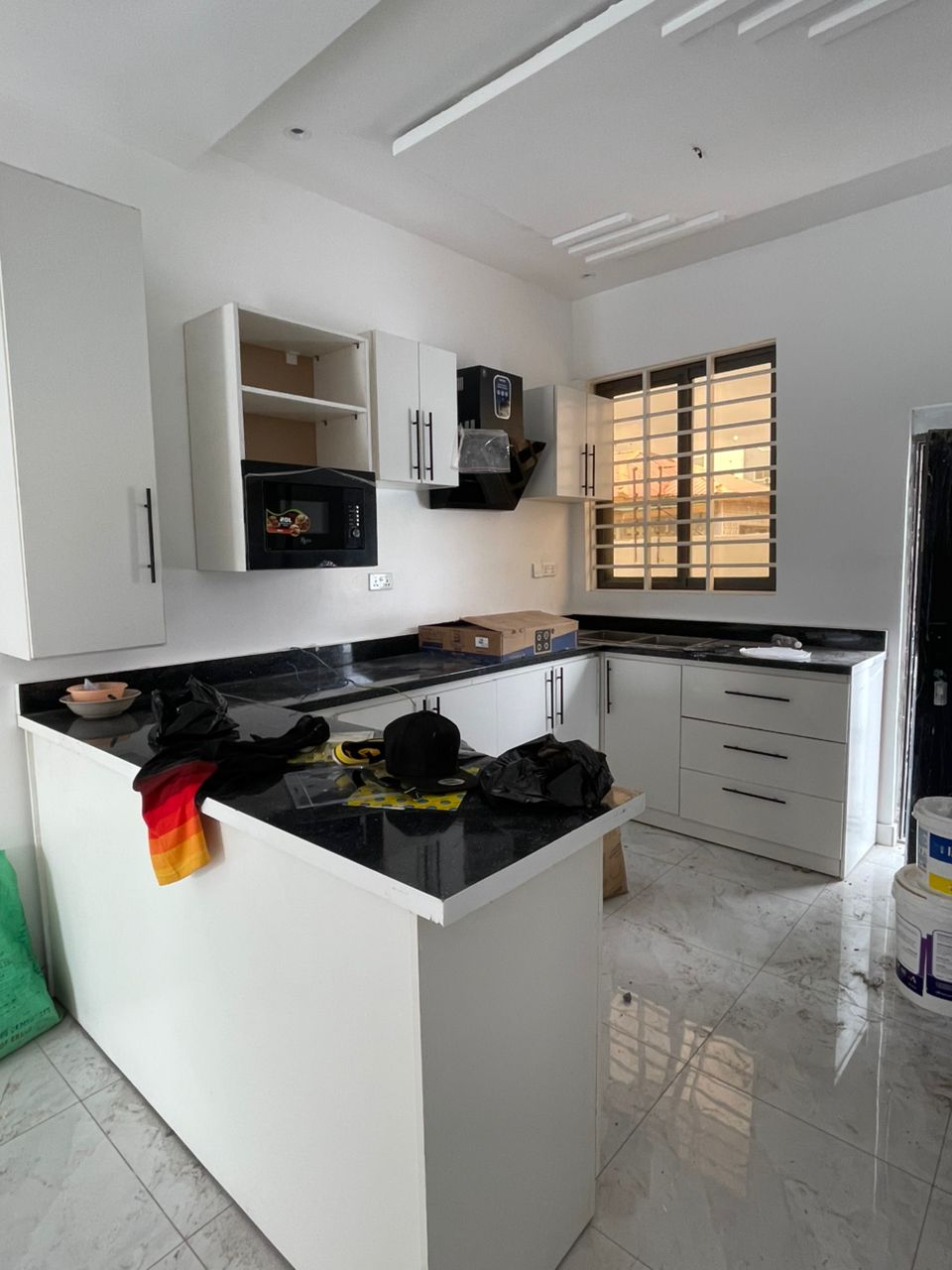 3 BEDROOM HOUSE FOR SALE-image