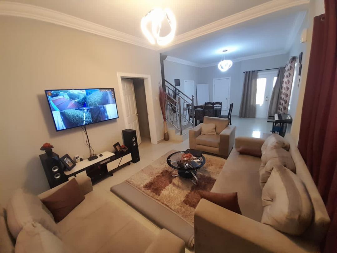3 BEDROOM FULLY FURNISHED SEMI DETACHED HOUSE FOR RENT-image